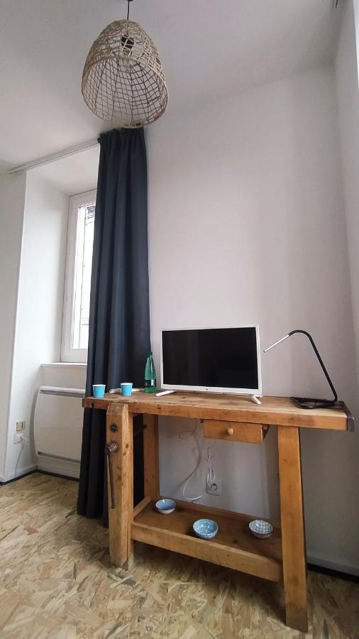Le C de Privas 2 chambres au Cœur de la ville Extérieur photo