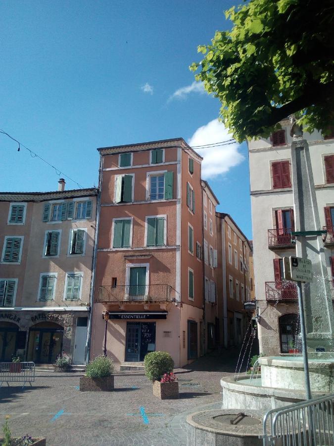 Le C de Privas 2 chambres au Cœur de la ville Extérieur photo